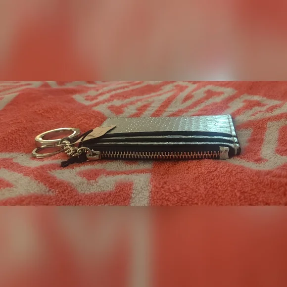 Victoria's Secret NWT Metallic Classic Card Case Keychain - Picture 3 of 9